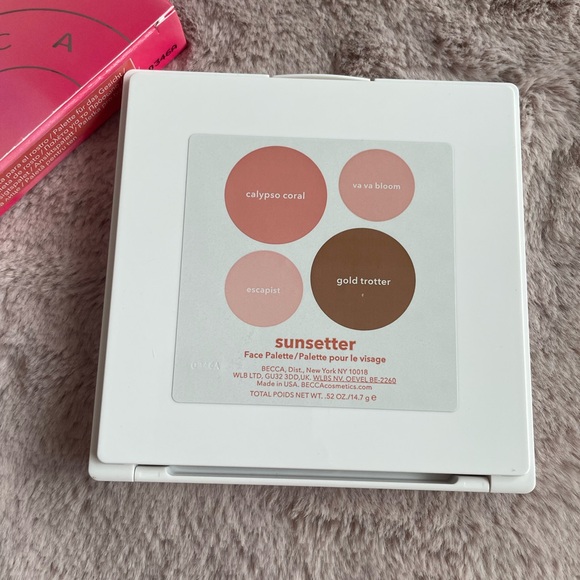 2 for $50 - BECCA - Sunsetter - BNIB Face Palette - Picture 3 of 5